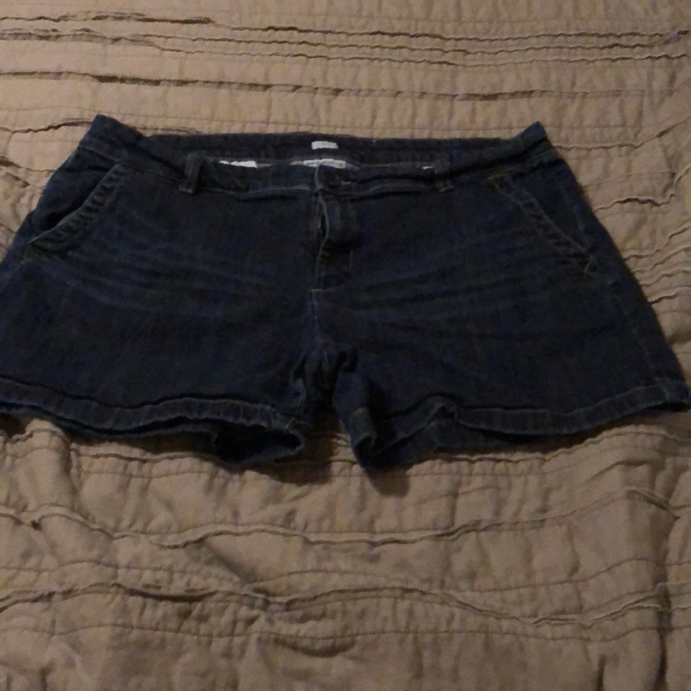 Liz Claiborne shorts